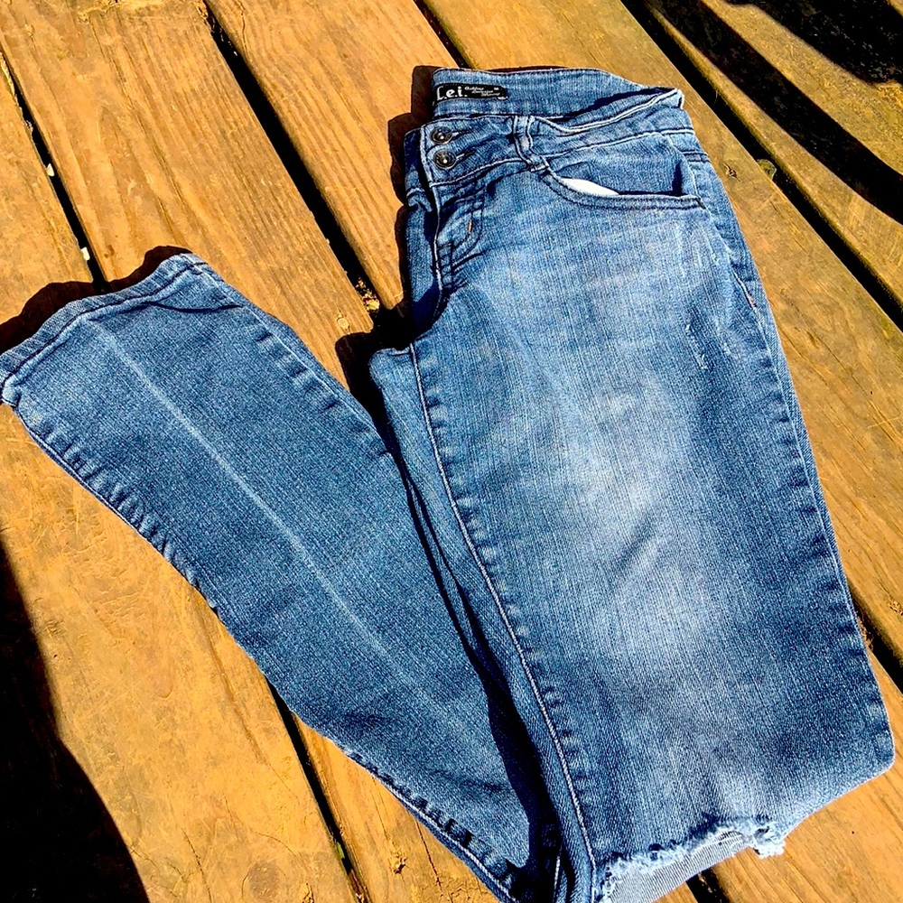 jeans